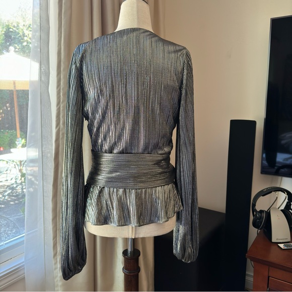 ML Monique Lhuillier Metallic Blouse Silver Small - Picture 4 of 15